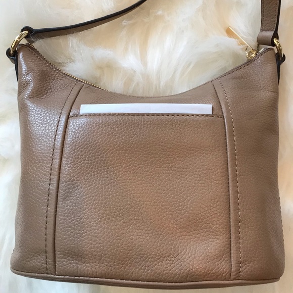 Michael Kors Crossbody. NWT - Picture 4 of 7